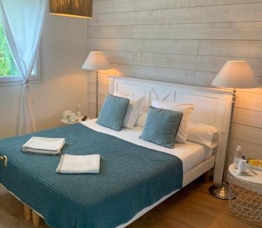 Ares Bed & Breakfast | Chambres d'Hôtes Villa La Louisiane
