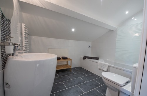 Durtol House | Chambres d'hôtes Villa Volcano