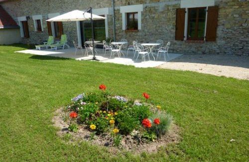 Saint-Hilaire-de-Court Bed & Breakfast | Chambres d'Hôtes de la Junchère