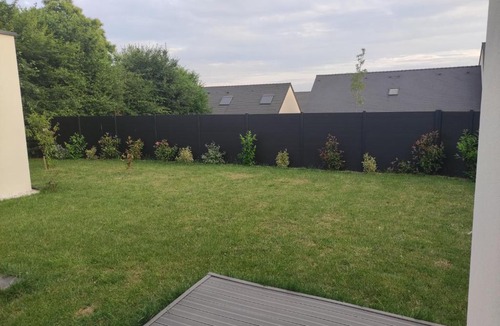 Sarge-les-le-Mans House | Chambres d hotes