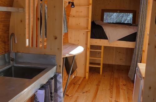 Niozelles Bed & Breakfast | Chambres d'hotes A l'Ombre du Saule