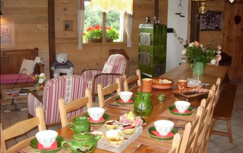 Orcier Bed & Breakfast | Chambres d'Hotes Au pré de la Basse