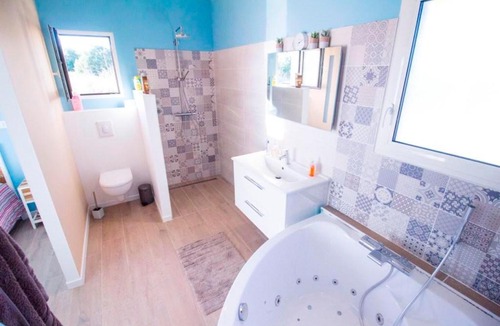 Joyeuse Bed & Breakfast | Chambres d'hotes du Mas de la Corniche