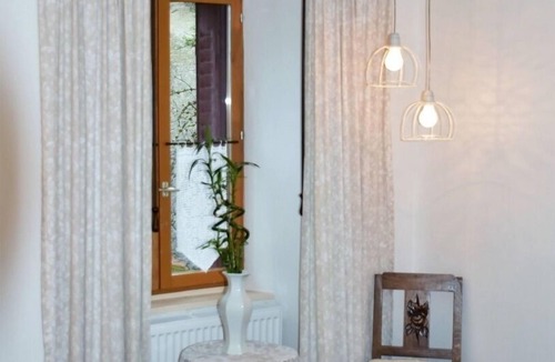 Bertignat Bed & Breakfast | Chambres d'Hotes L'Embellie