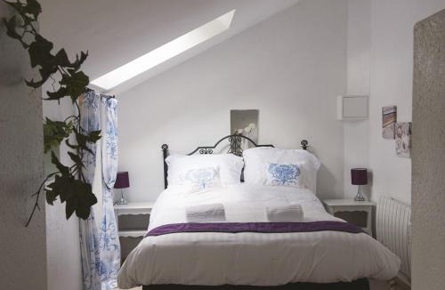 Soudan Bed & Breakfast | Chambres d'Hotes - La Marmoire