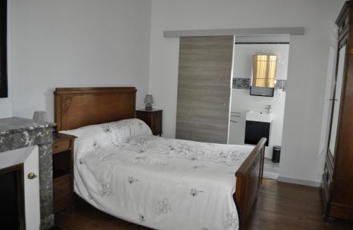 Ludon-Medoc House | Chambres d'Hotes La Mouline