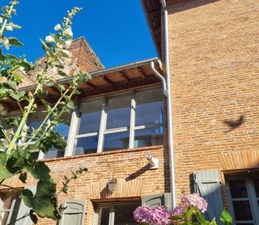 Montech House | chambres d'hotes Le 1891