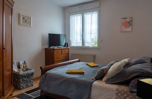 Evron Bed & Breakfast | Chambres d'Hotes Les Papillons