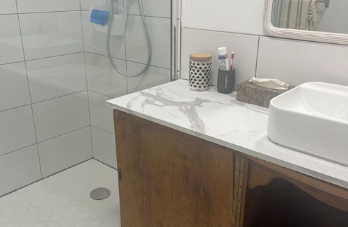 Charly Bed & Breakfast | Chambres Dans Maison Neuve