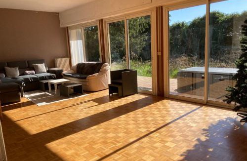 Auneau House | Chambres dans une maison familiale