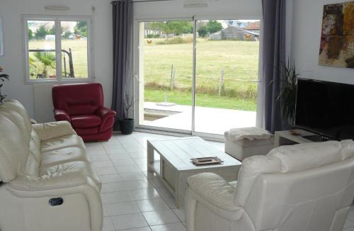 Challes Bed & Breakfast | Chambres des 24h00 du Mans