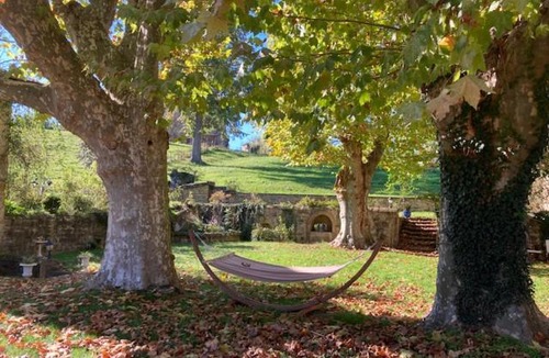 Sarcey Bed & Breakfast | CHAMBRES DES EAUX 28 "baptistine"