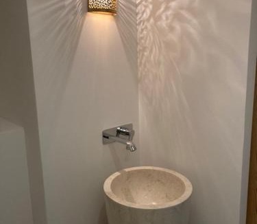 Sarcey Bed & Breakfast | CHAMBRES DES EAUX 28 "baptistine"