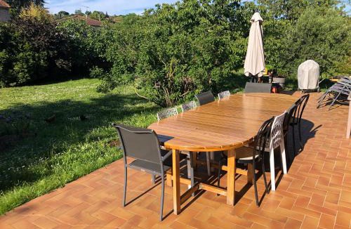 Arthes Bed & Breakfast | Chambres et table d'hôtes Le Pontet