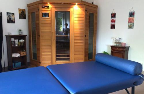 Saint-Geoire-en-Valdaine House | Chambres au Chateau Saint-geoire