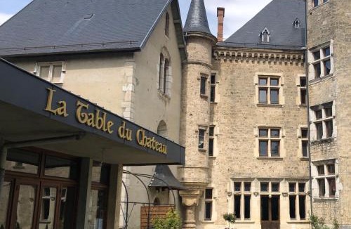 Saint-Geoire-en-Valdaine House | Chambres au Chateau Saint-geoire