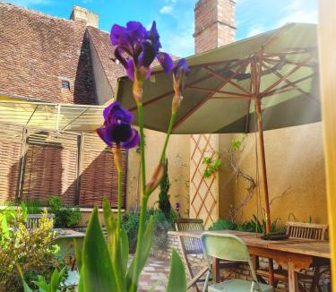 Saint-Sauveur-en-Puisaye House | Chambres d'hôtes - la Puysæ