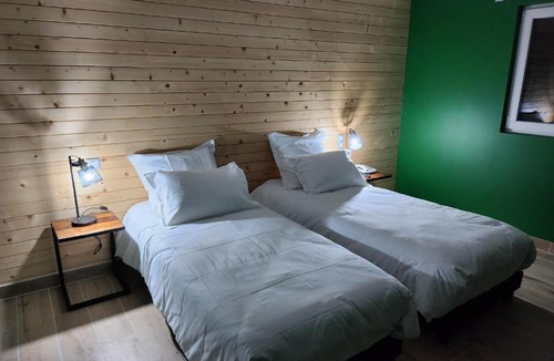 Charchilla Bed & Breakfast | Chambres Jura Sud