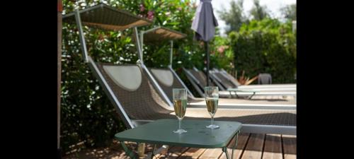 Saint-Martin-d'Ardeche Bed & Breakfast | Chambres La Vieille Source