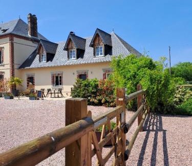 Reux House | Chambres "Le Tirel "