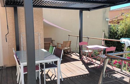 Villeveyrac House | Chambres Morgan Océane