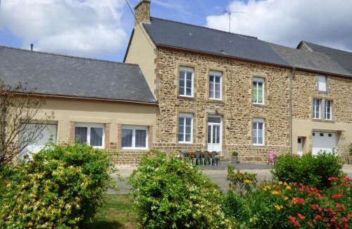St Denis de Gastines Bed & Breakfast | Chambres " Orchidées "
