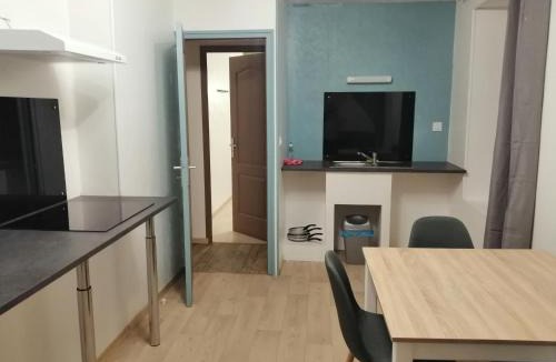 St Denis de Gastines Bed & Breakfast | Chambres " Orchidées "