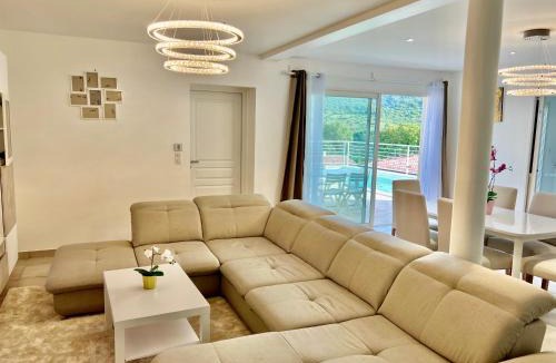 Saint-Paul-et-Valmalle House | Chambres & Suites Villa architecte