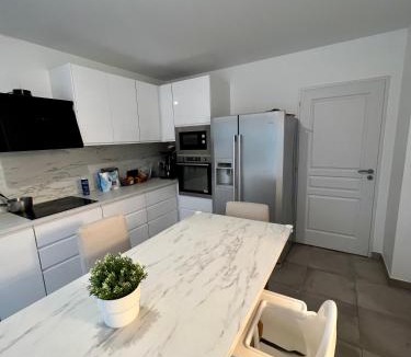 Saint-Paul-et-Valmalle House | Chambres & Suites Villa architecte