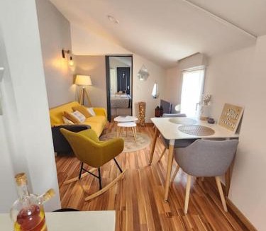 Epernay Apartment | Champétillant
