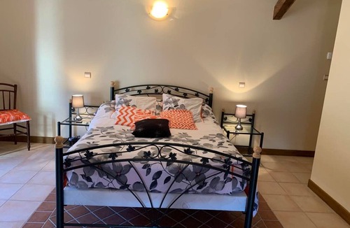 Baroville Bed & Breakfast | Champagne Urbain