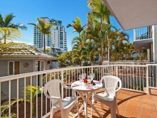 Labrador Apartment | Champelli Palms Apartments