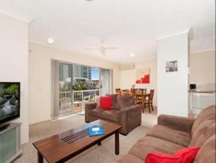 Labrador Apartment | Champelli Palms Apartments