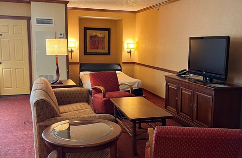 Seven Springs Hotel | Champion Hotel | Slopeside Family Suite