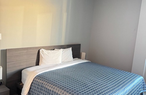 Shepherd Hotel | Champion Inn