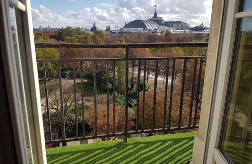 8th Arrondissement Apartment | Champs-Élysées Suite: Most Amazing view of Paris