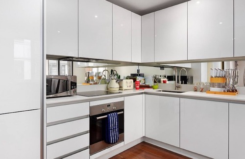 The City of London Apartment | Chancery Lane, Central London