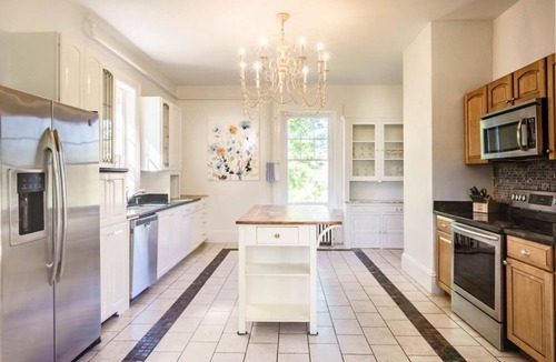 Coffeyville House | Chandelier Farmhouse in Historic Bluemont Virginia