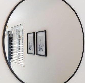 High Wych House | Chandini Villa in High Wych