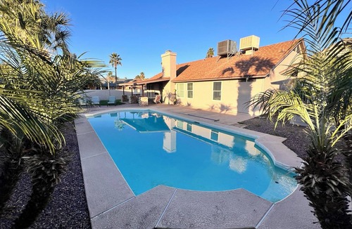 Chandler House | Chandler West Manor, play pool &Patio, Pet friendly sleeps 8