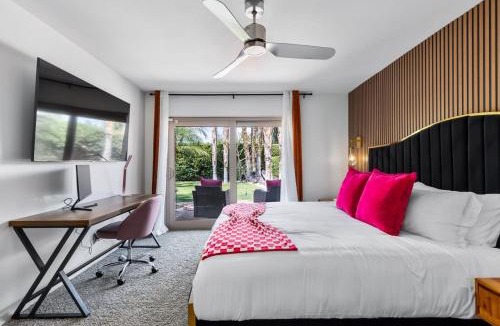 Sonora Sunrise House | Chanel Estate - Pool Jacuzzi and Pet Friendly