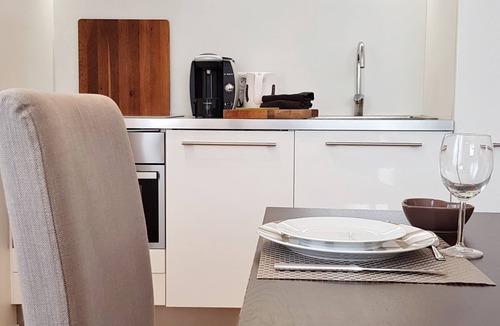 Golfe Juan Apartment | CHANGE THE DECOR! Seaside, deckchairs, fine sandy beach. ENJOY!