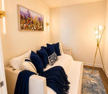 Channel District Apartment | Channelside Escape - Egg Chair Balcony - Walkable