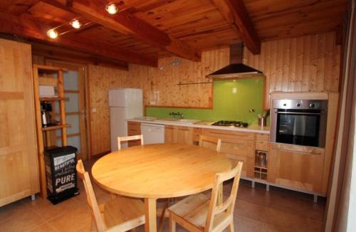Saint-Laurent-les-Bains House | Chant De La Fontaine - La Bruyere