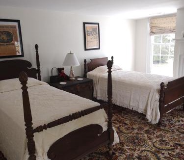 Washington Hotel | Chantilly Bed and Breakfast