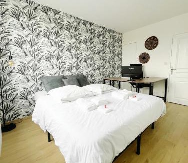 Chantilly Apartment | Chantilly High Standing - Proche Paris - Gare SNCF