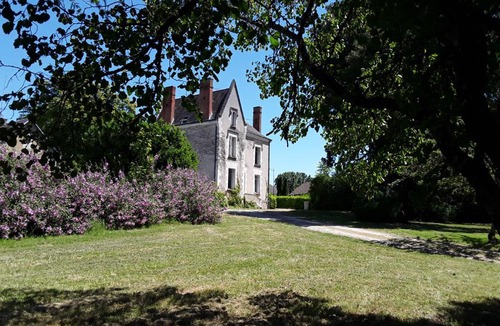 Ligueil Bed & Breakfast | CHANTOISEAU