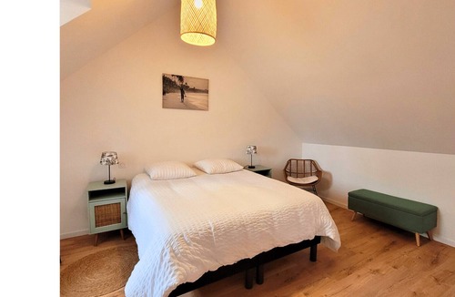 Saint-Helen House | "chantoiseau" Gîte Spacieux et Apaisant Avec SPA Extérieur Privatif