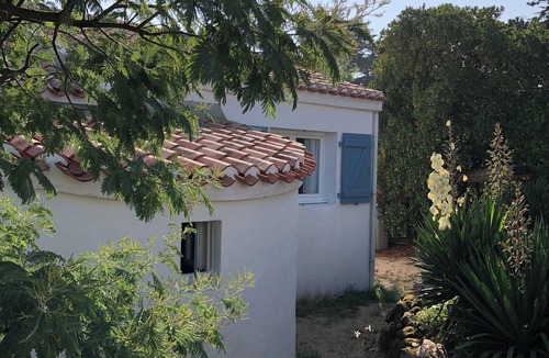 Barbatre House | Chantovent: charming house, direct beach access