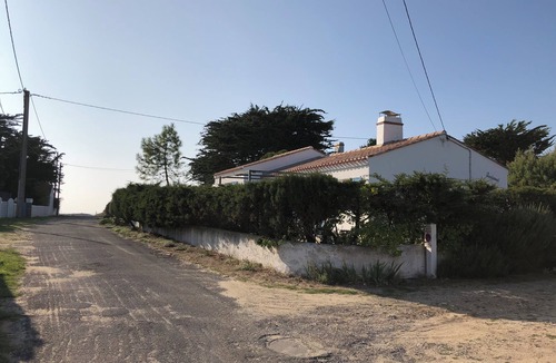 Barbatre House | Chantovent: charming house, direct beach access